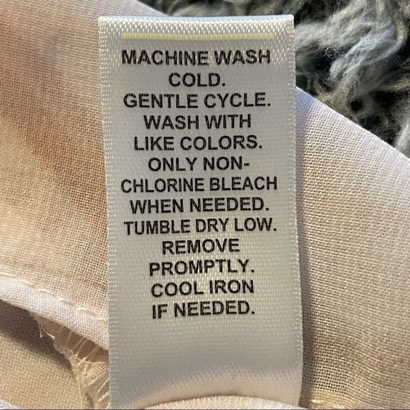 ✅HOST Pick✅ 𝅺Cato Sleeveless Top, XS - Picture 5 of 7